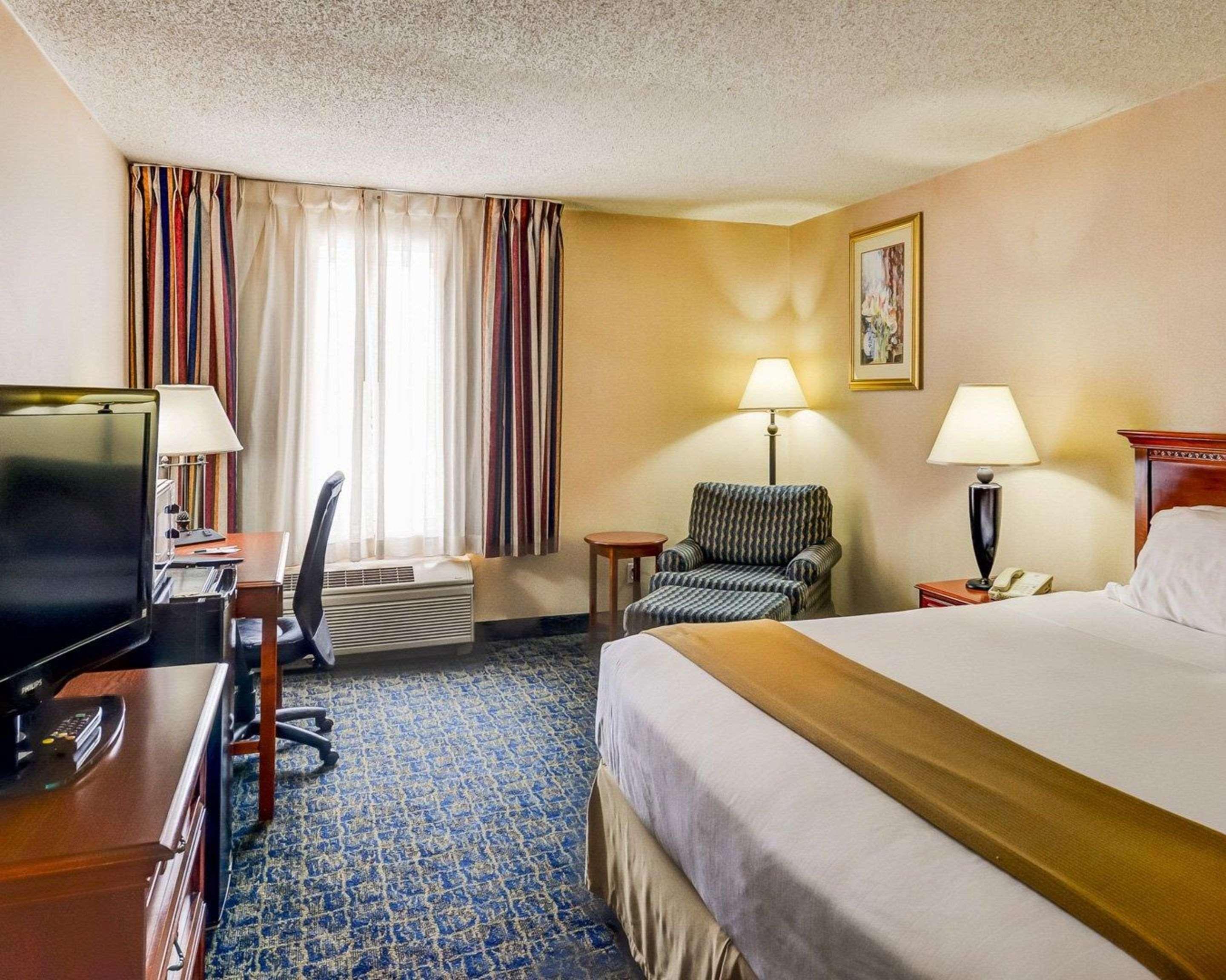 Quality Inn Spring Mills - Martinsburg North Exterior foto