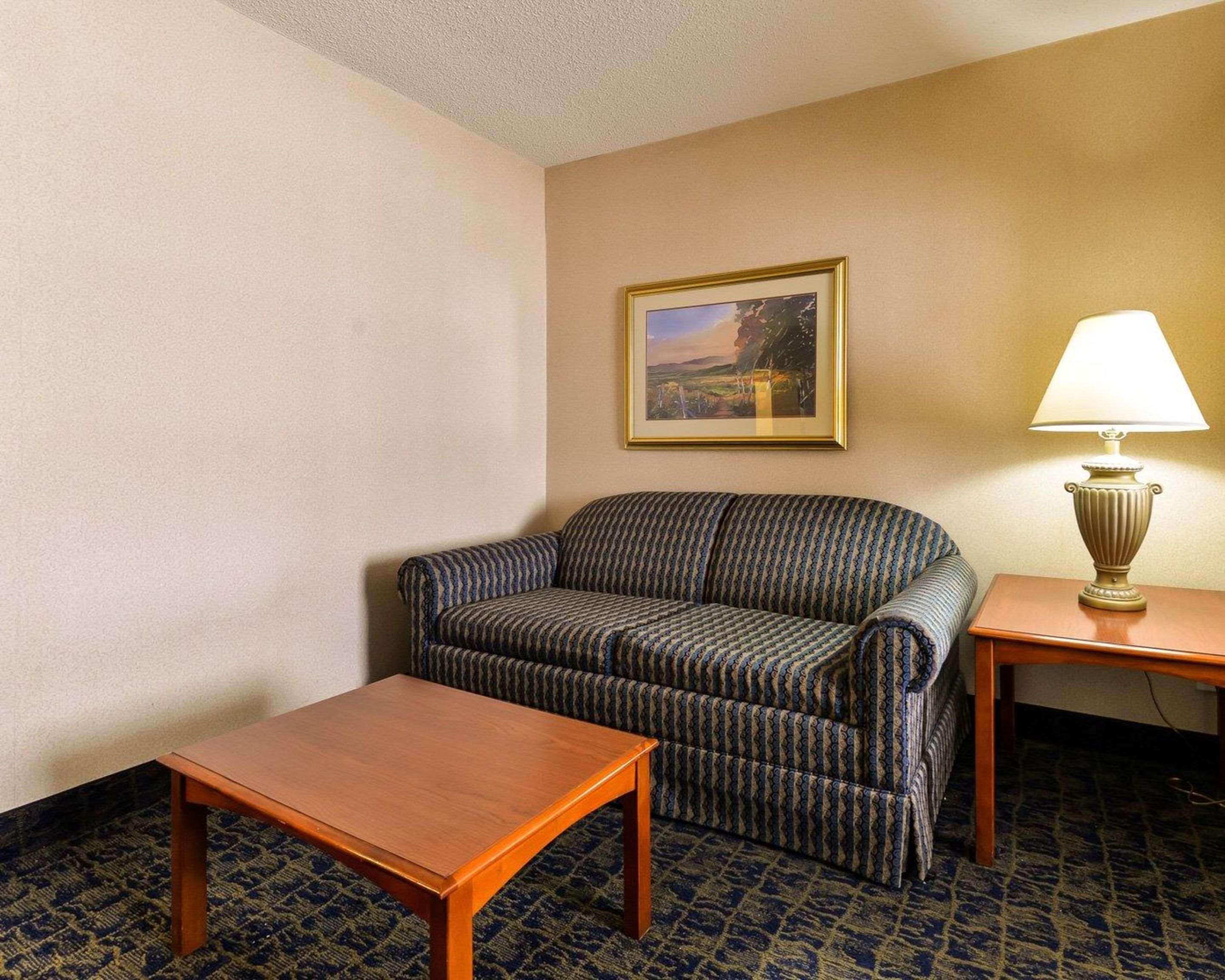 Quality Inn Spring Mills - Martinsburg North Exterior foto
